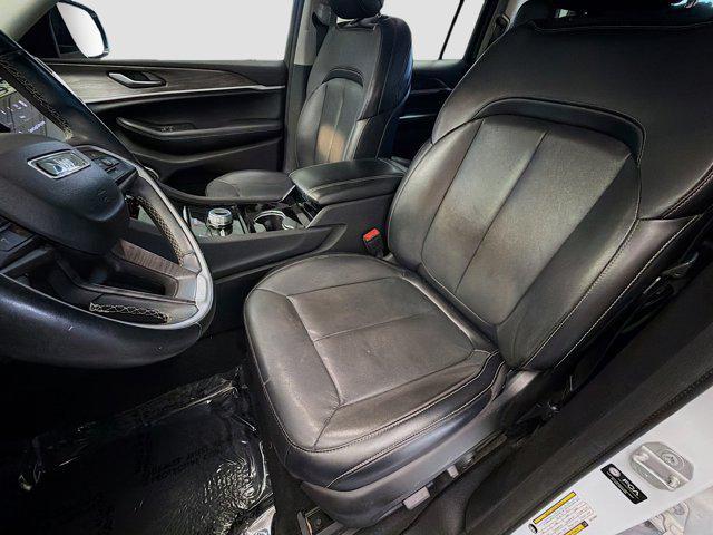 used 2021 Jeep Grand Cherokee L car, priced at $25,200