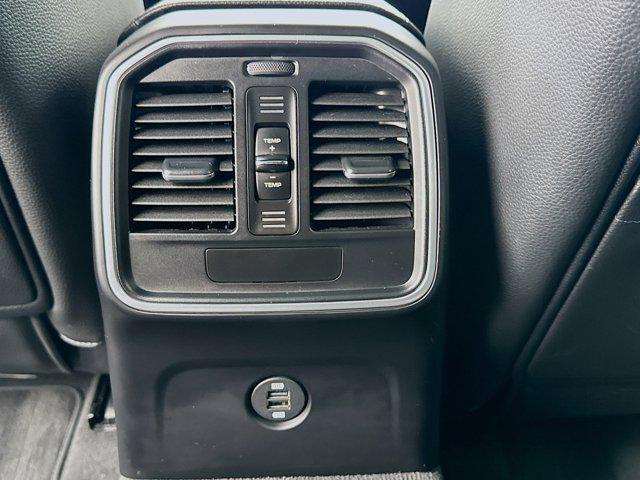 used 2018 Porsche Macan car, priced at $25,999