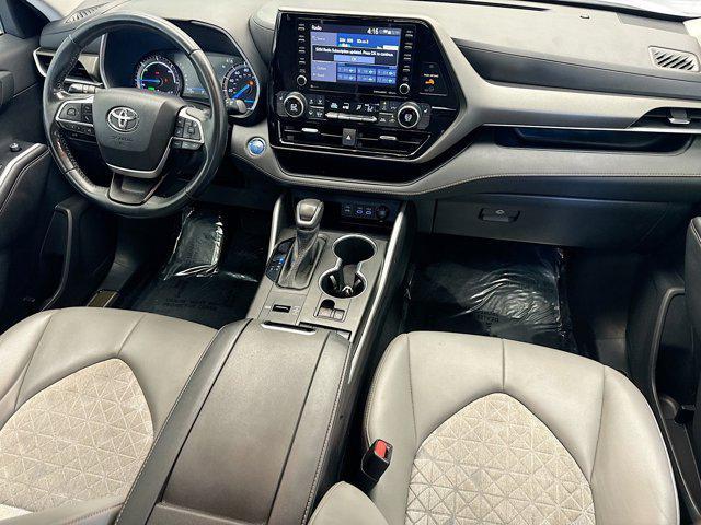 used 2022 Toyota Highlander Hybrid car, priced at $42,888