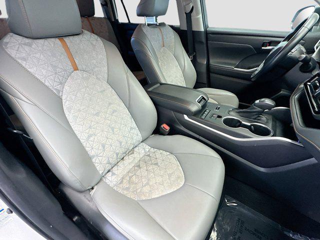 used 2022 Toyota Highlander Hybrid car, priced at $42,888