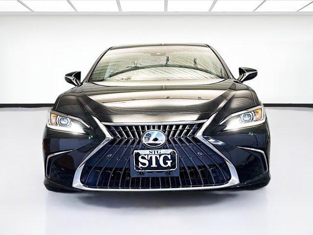 used 2024 Lexus ES 300h car, priced at $39,688