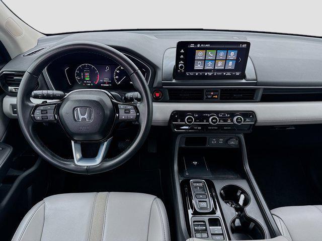 used 2024 Honda Pilot car, priced at $41,277