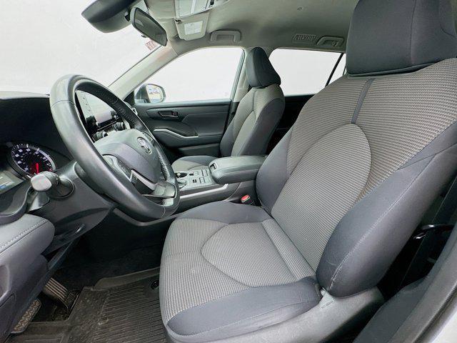 used 2022 Toyota Highlander car, priced at $30,177