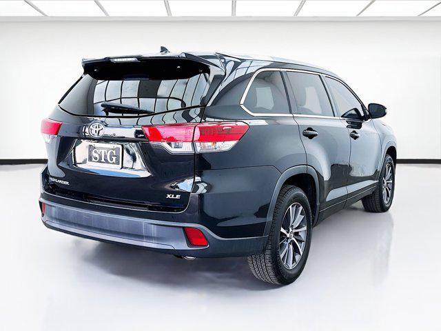 used 2018 Toyota Highlander car, priced at $24,977
