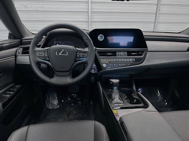 used 2024 Lexus ES 300h car, priced at $40,525