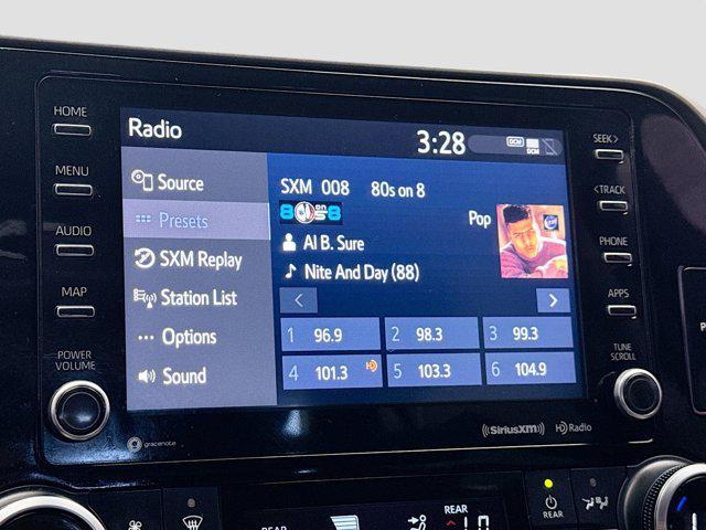 used 2022 Toyota Highlander car, priced at $30,599