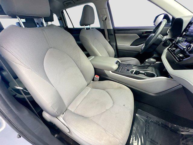 used 2022 Toyota Highlander car, priced at $30,599