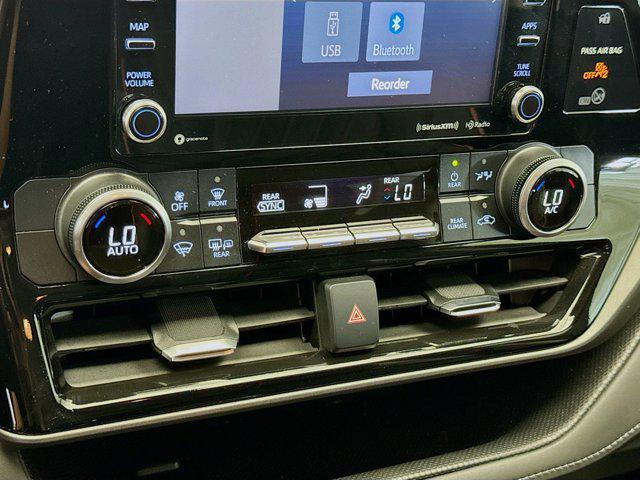 used 2022 Toyota Highlander car, priced at $29,395