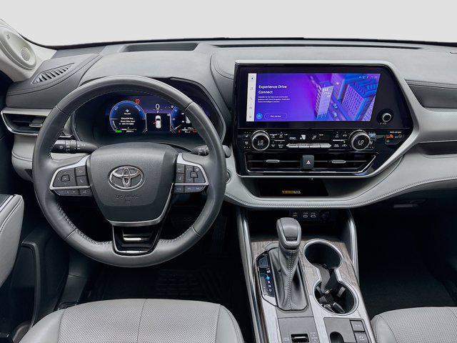 used 2023 Toyota Highlander Hybrid car, priced at $48,488