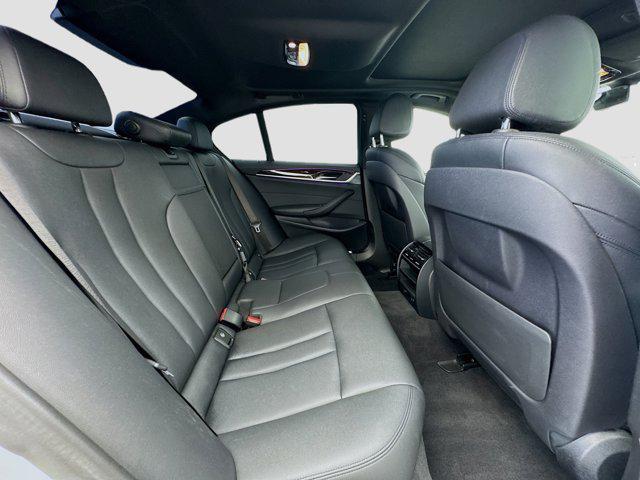 used 2018 BMW 530 car