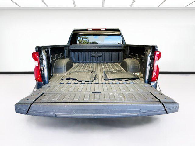 used 2022 Chevrolet Silverado 1500 car, priced at $32,555