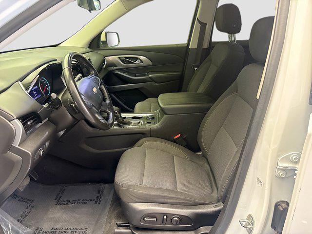 used 2021 Chevrolet Traverse car, priced at $23,635