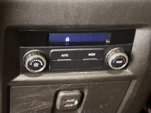 used 2021 Chevrolet Traverse car, priced at $23,635