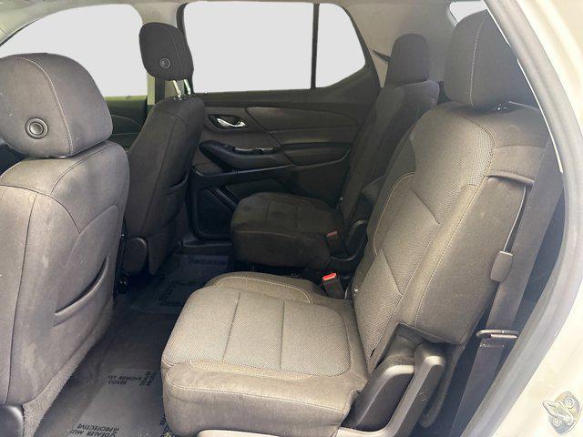 used 2021 Chevrolet Traverse car, priced at $23,635