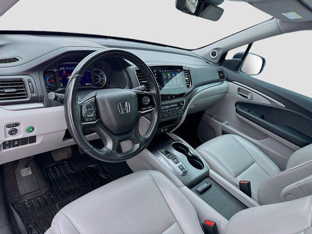 used 2022 Honda Pilot car, priced at $26,705