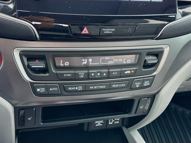 used 2022 Honda Pilot car, priced at $26,705