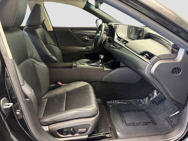 used 2020 Lexus ES 350 car, priced at $31,820