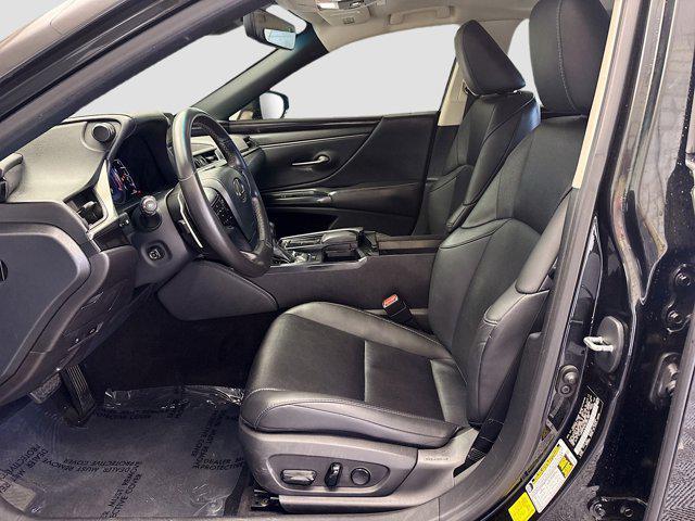 used 2020 Lexus ES 350 car, priced at $31,820