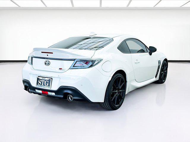 used 2024 Toyota GR86 car, priced at $32,972