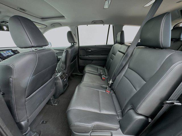 used 2022 Honda Pilot car, priced at $28,855