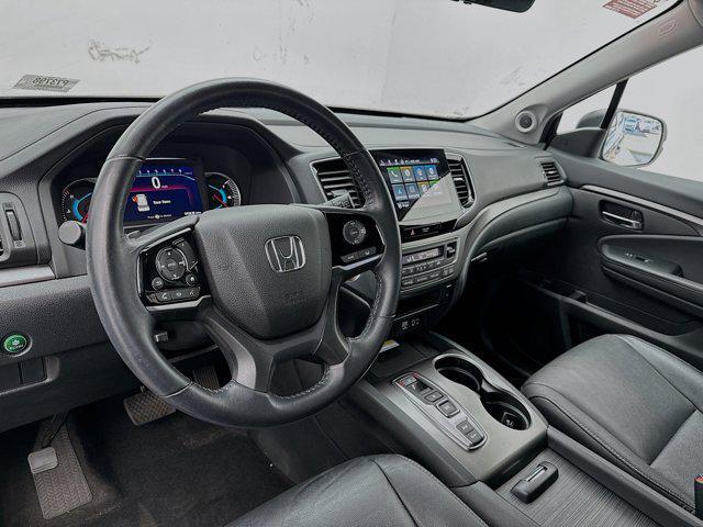 used 2022 Honda Pilot car, priced at $28,855