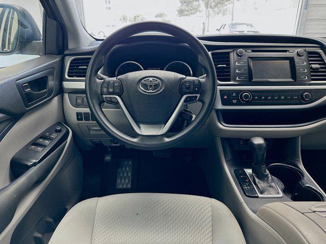 used 2019 Toyota Highlander car, priced at $25,750