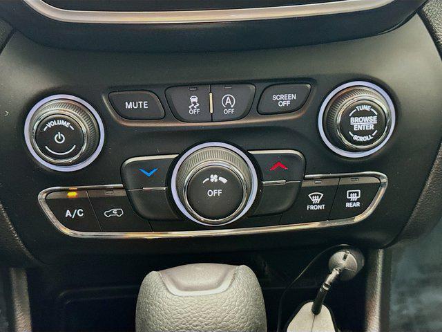 used 2021 Jeep Cherokee car, priced at $16,200