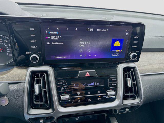 used 2023 Kia Sorento car, priced at $31,998