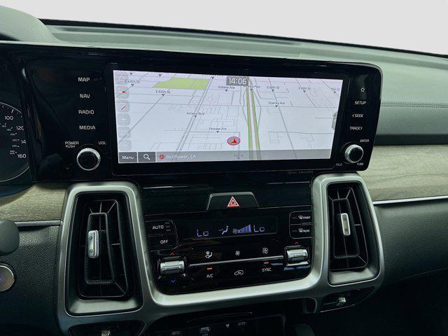 used 2023 Kia Sorento car, priced at $31,998