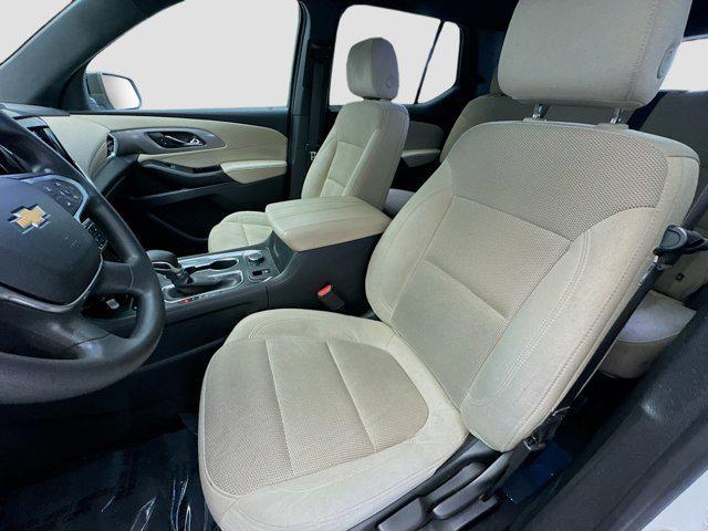 used 2023 Chevrolet Traverse car, priced at $25,577
