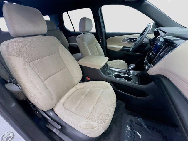 used 2023 Chevrolet Traverse car, priced at $25,577