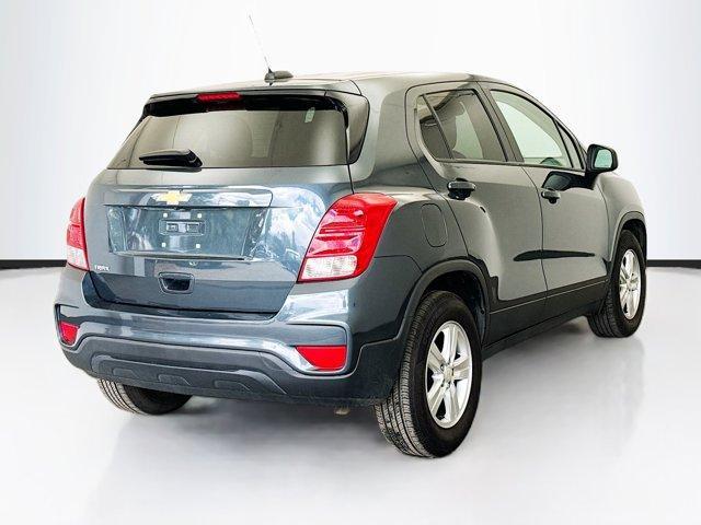 used 2022 Chevrolet Trax car, priced at $14,998