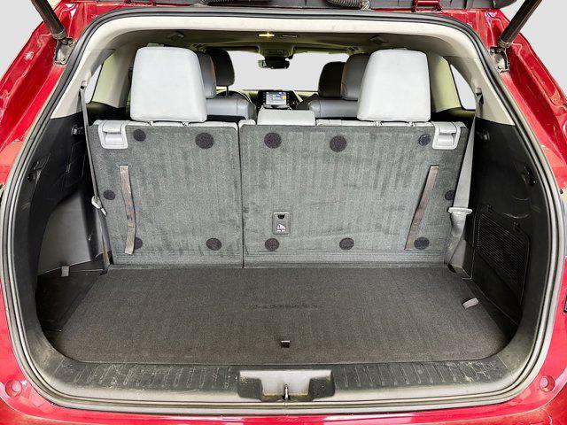 used 2020 Toyota Highlander Hybrid car, priced at $29,888