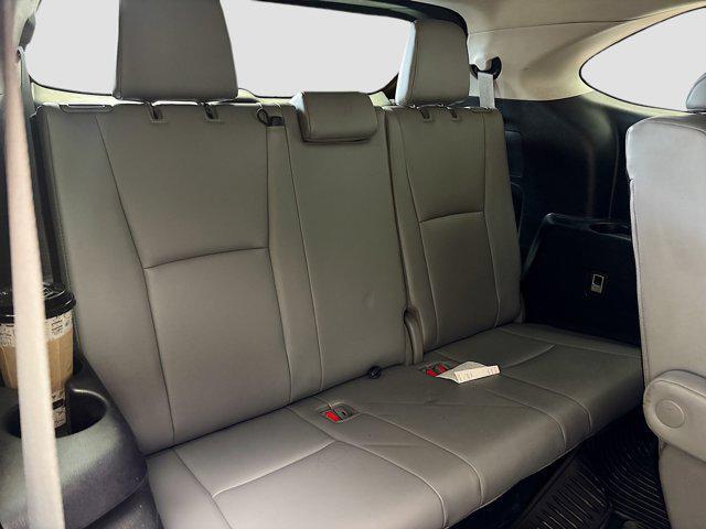 used 2020 Toyota Highlander Hybrid car, priced at $29,888