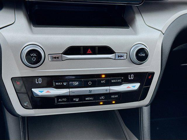 used 2021 Ford Explorer car, priced at $27,163
