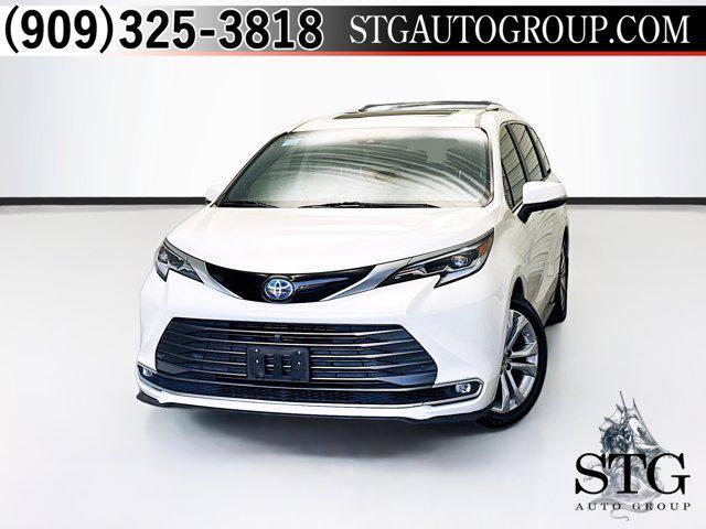 used 2021 Toyota Sienna car, priced at $41,377