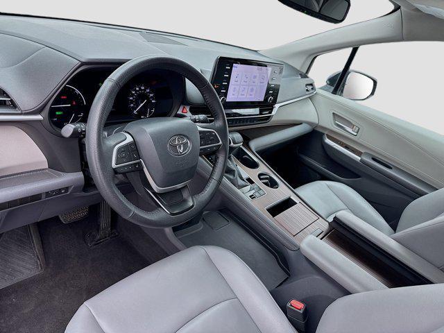used 2022 Toyota Sienna car