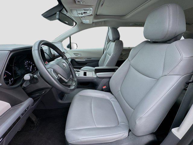 used 2022 Toyota Sienna car