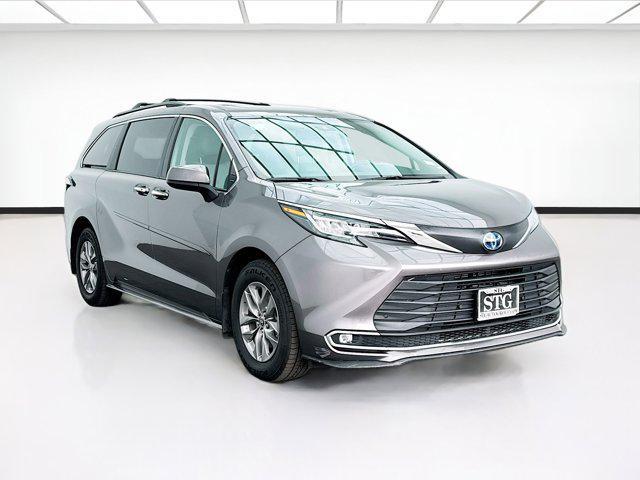 used 2022 Toyota Sienna car