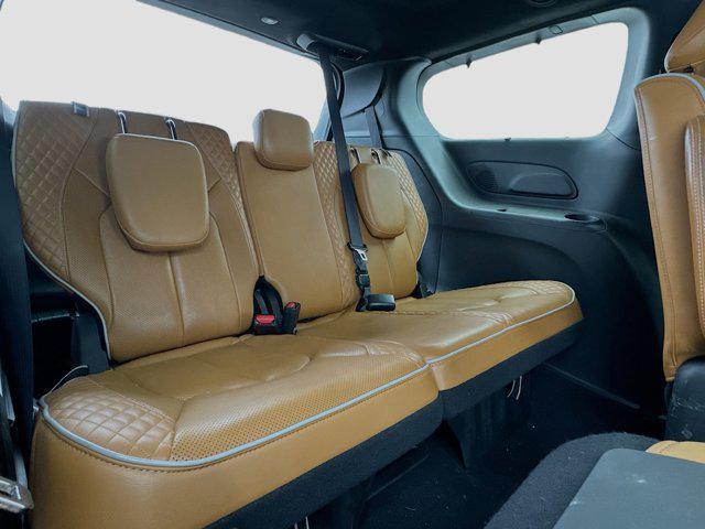 used 2022 Chrysler Pacifica car, priced at $33,300