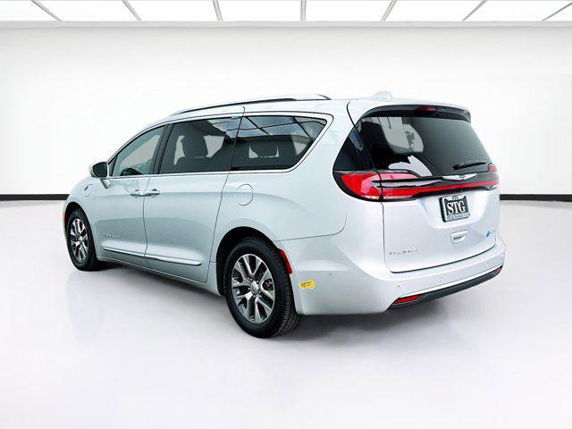 used 2022 Chrysler Pacifica car, priced at $33,300