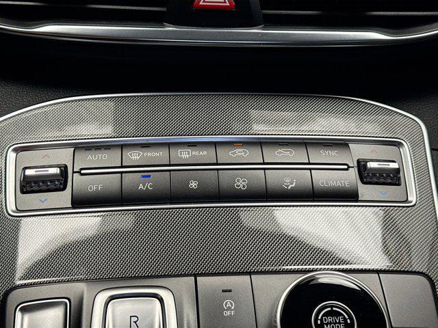 used 2022 Hyundai Santa Fe car, priced at $21,720