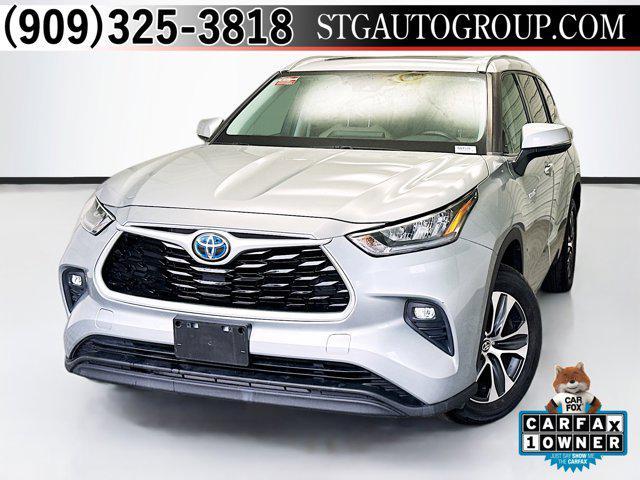 used 2020 Toyota Highlander Hybrid car, priced at $27,527