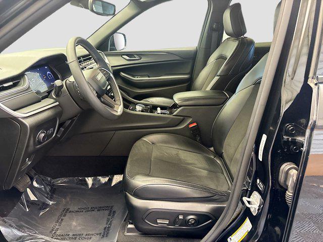 used 2023 Jeep Grand Cherokee car, priced at $33,829