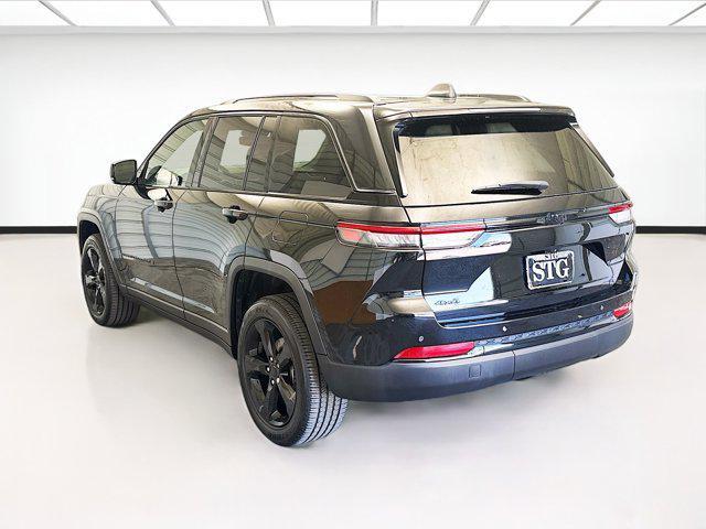 used 2023 Jeep Grand Cherokee car, priced at $33,829