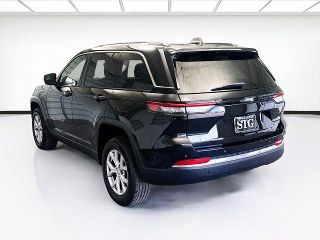used 2022 Jeep Grand Cherokee car, priced at $28,488