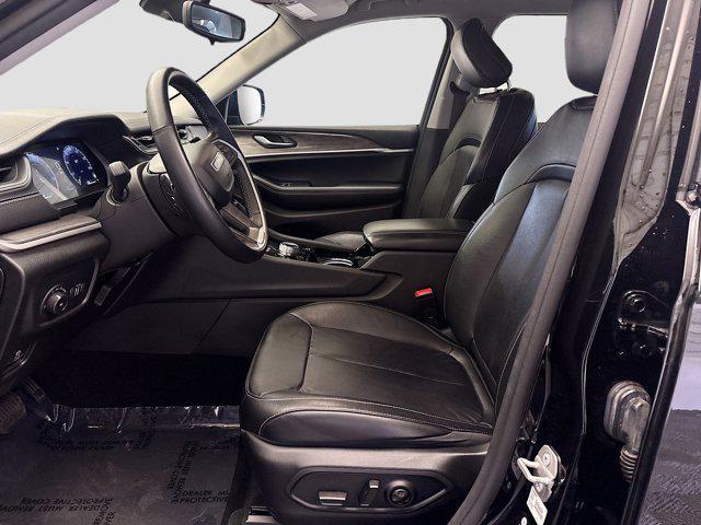 used 2022 Jeep Grand Cherokee car, priced at $28,488