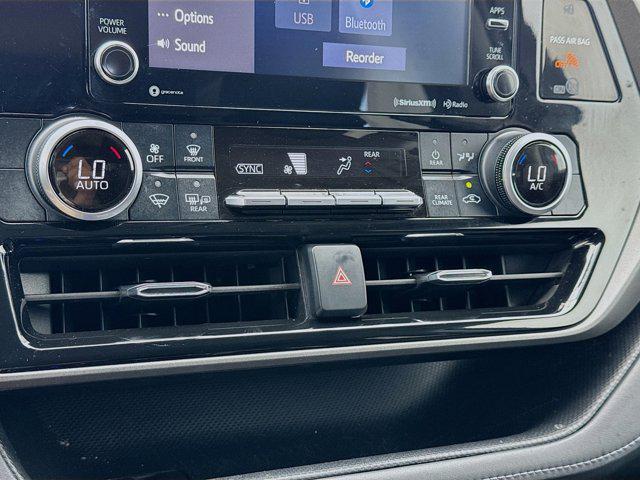 used 2021 Toyota Highlander car, priced at $28,245