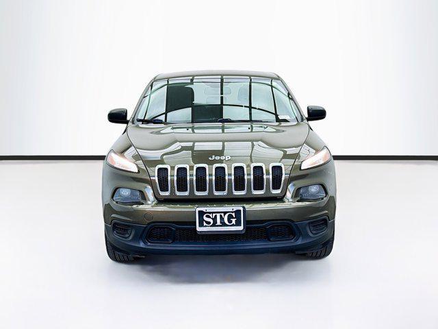 used 2015 Jeep Cherokee car, priced at $5,785