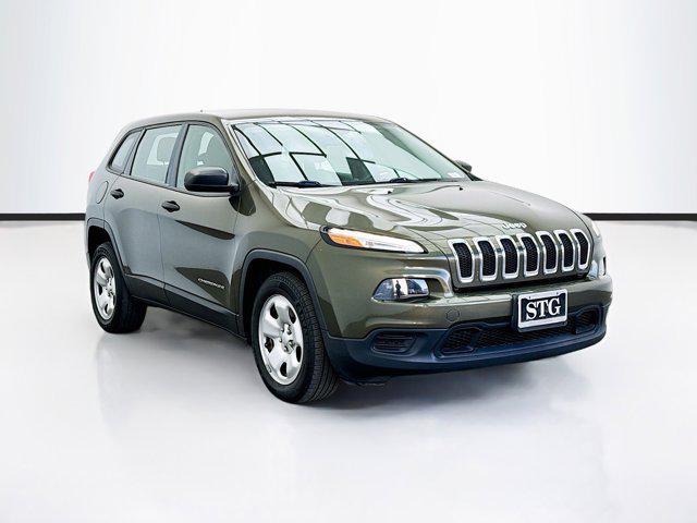 used 2015 Jeep Cherokee car, priced at $5,785